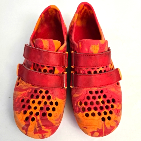 Plae Mimo Kids Unisex Passionate Orange Water Shoes Size 1 - Picture 1 of 11
